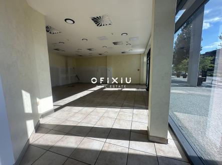 Pronájem obchodní prostory, 120 m²