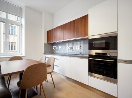 Pronájem bytu, 3+kk, 80 m²