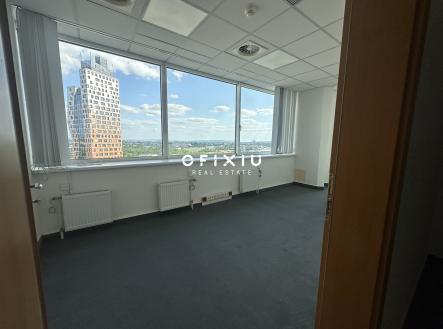 Pronájem kanceláře, 57 m²