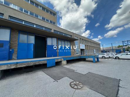 Pronájem komerčního objektu, sklad, 400 m²