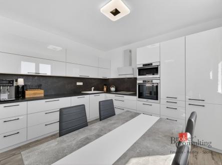 Prodej bytu, 4+kk, 80 m²