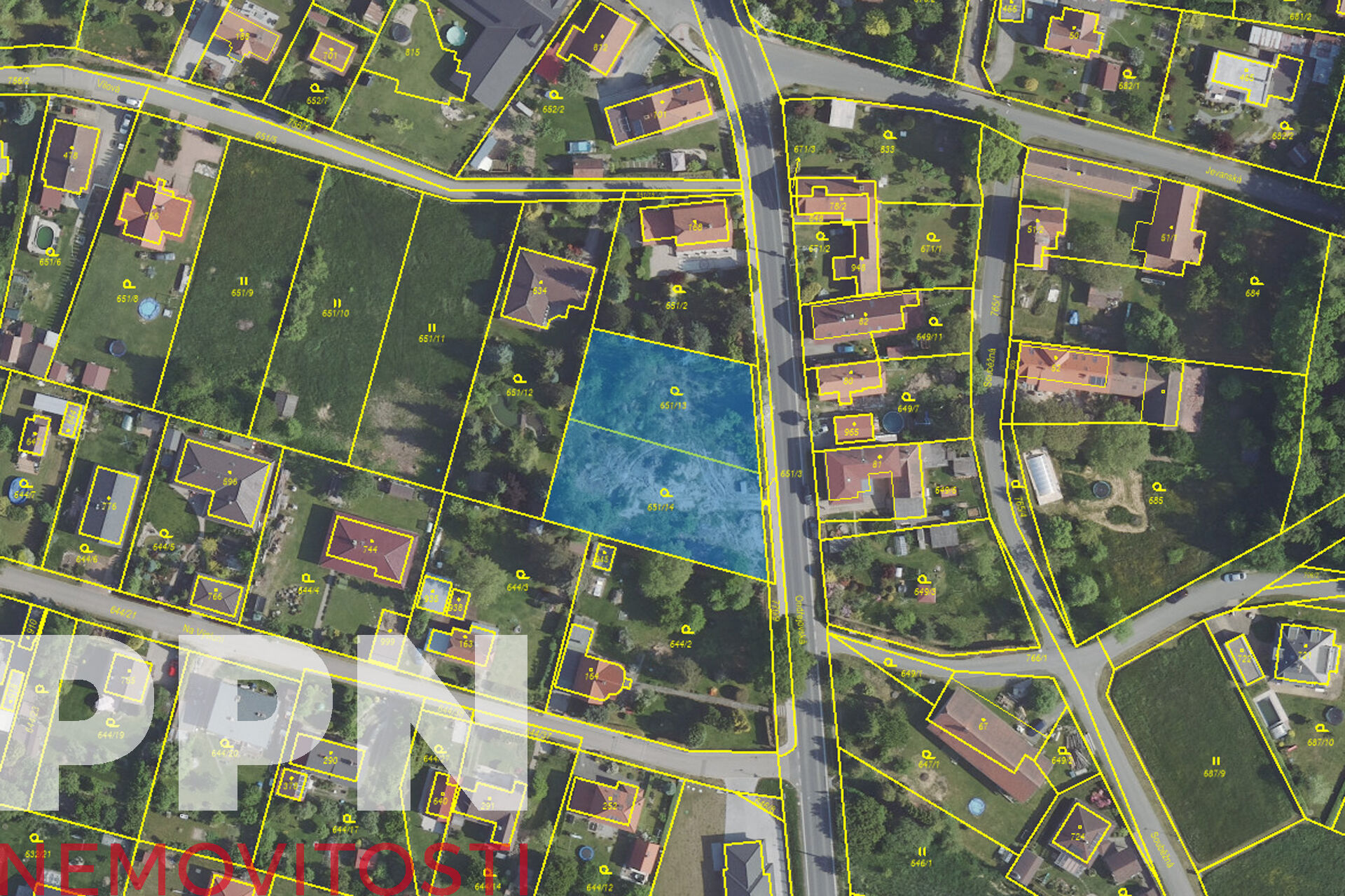 Prodej pozemku 1896 m2