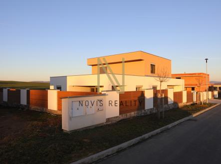 Prodej domu/vily, 233 m² obrázek