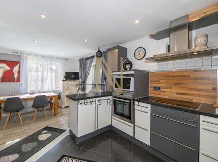 Prodej domu/vily, 213 m²