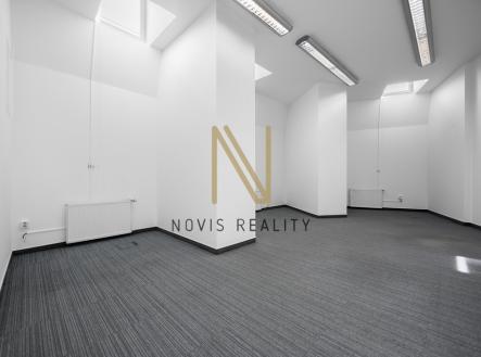 Pronájem kanceláře, 140 m²
