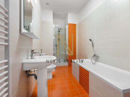 Pronájem bytu, 3+kk, 75 m²