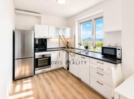 Pronájem bytu, 1+kk, 37 m²