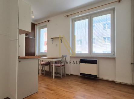 Pronájem bytu, 3+1, 70 m²