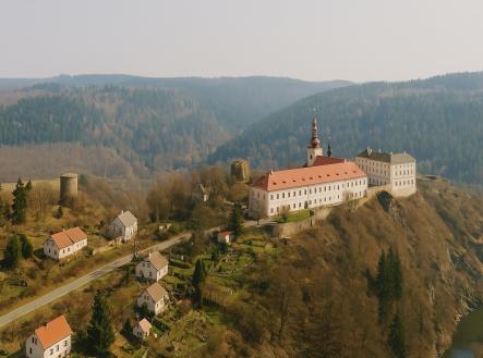 Prodej - pozemek pro komerční výstavbu, 7 700 m²
