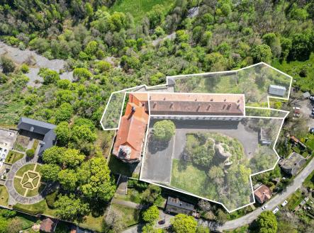Prodej - pozemek pro komerční výstavbu, 7 700 m²
