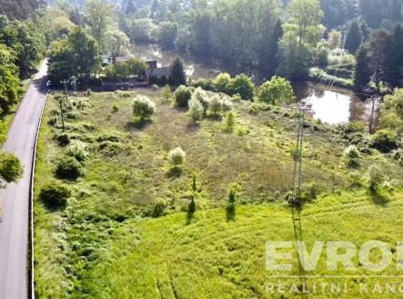 Prodej pozemku pro bydlení, 9 000 m²