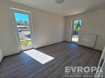Pronájem bytu, 2+kk, 44 m²