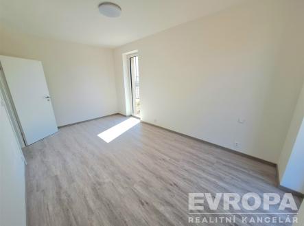 Pronájem bytu, 2+kk, 44 m²
