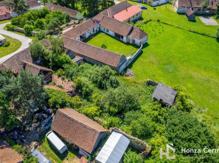 Prodej pozemku pro bydlení, 3 010 m²