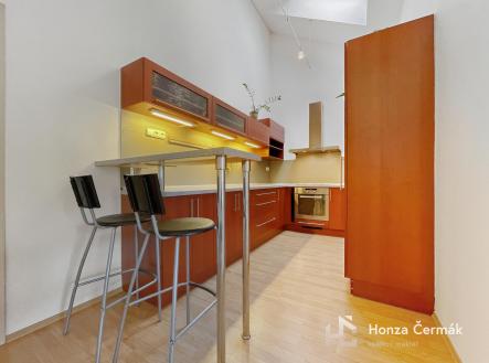 Pronájem bytu, 3+kk, 67 m²