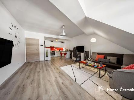 Prodej bytu, 2+kk, 83 m²