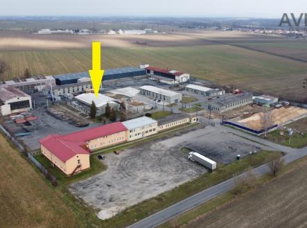 Pronájem - komerční objekt, výroba, 1 200 m²