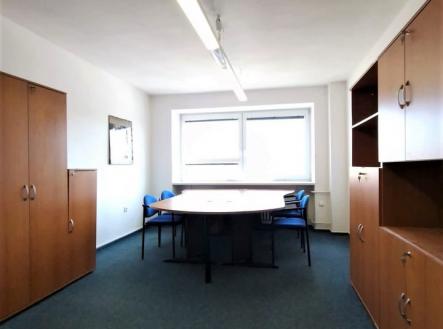Pronájem kanceláře, 35 m²