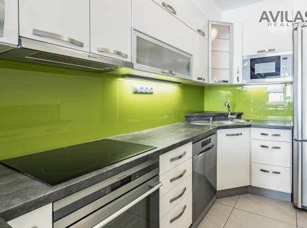 Pronájem bytu, 6+kk, 140 m²