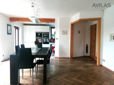 Pronájem domu/vily, 200 m²