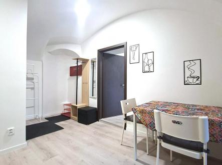 Pronájem bytu, 2+kk, 44 m²