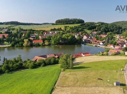 Pronájem pozemku pro bydlení, 1 247 m²