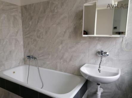 Pronájem bytu, 1+kk, 36 m²