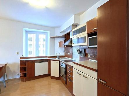 Pronájem bytu, 3+kk, 74 m²
