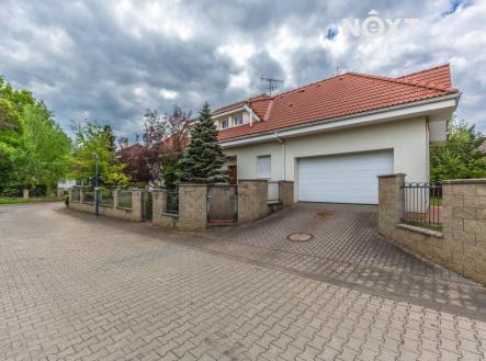 Prodej domu/vily, 280 m²