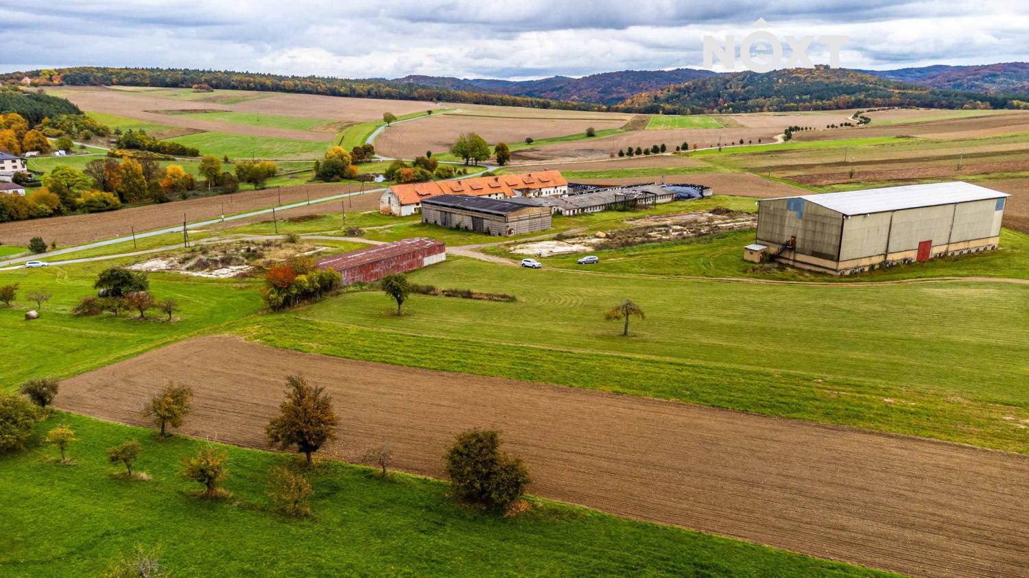 Prodej pozemek Bydlení, 42888㎡