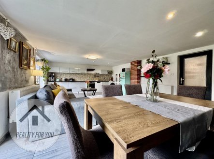 Prodej domu/vily, 240 m²
