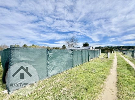 Prodej pozemku, zahrada, 676 m²