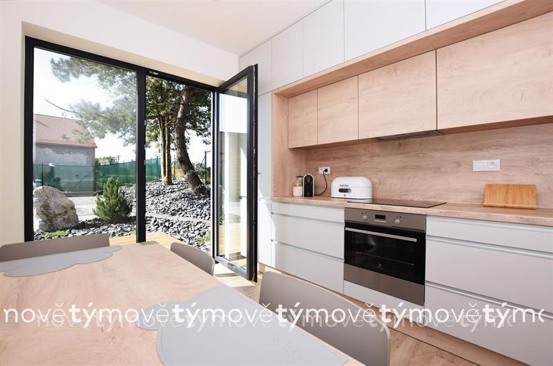 Pronájem - domu/vily, 115 m²