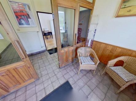 Pronájem - obchodní prostor, 75 m²