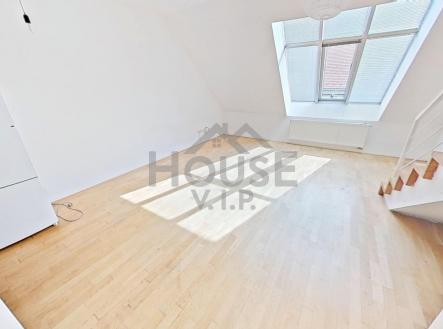 Prodej bytu, 2+kk, 72 m²