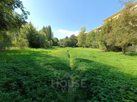 Prodej pozemku pro bydlení, 2 882 m²