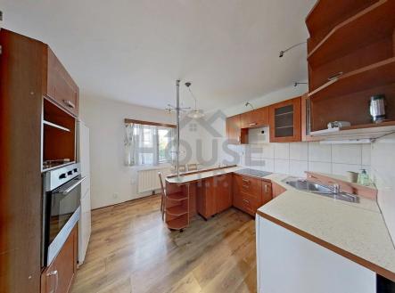 Prodej komerčního objektu, výroba, 226 m²