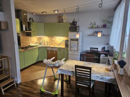 Pronájem bytu, 3+kk, 70 m²