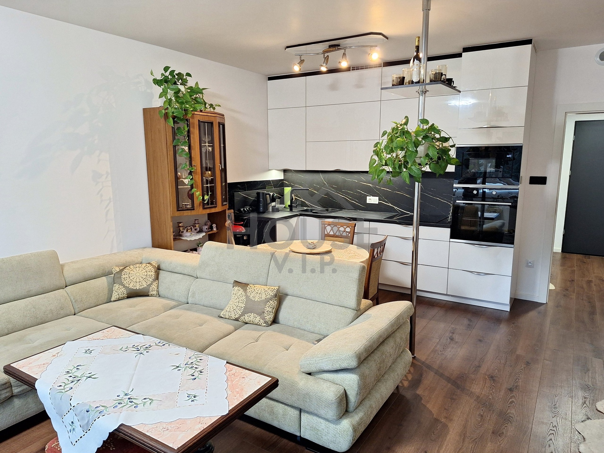 Prodej bytu 2+kk 64 m², Praha 9 - Vysočany.