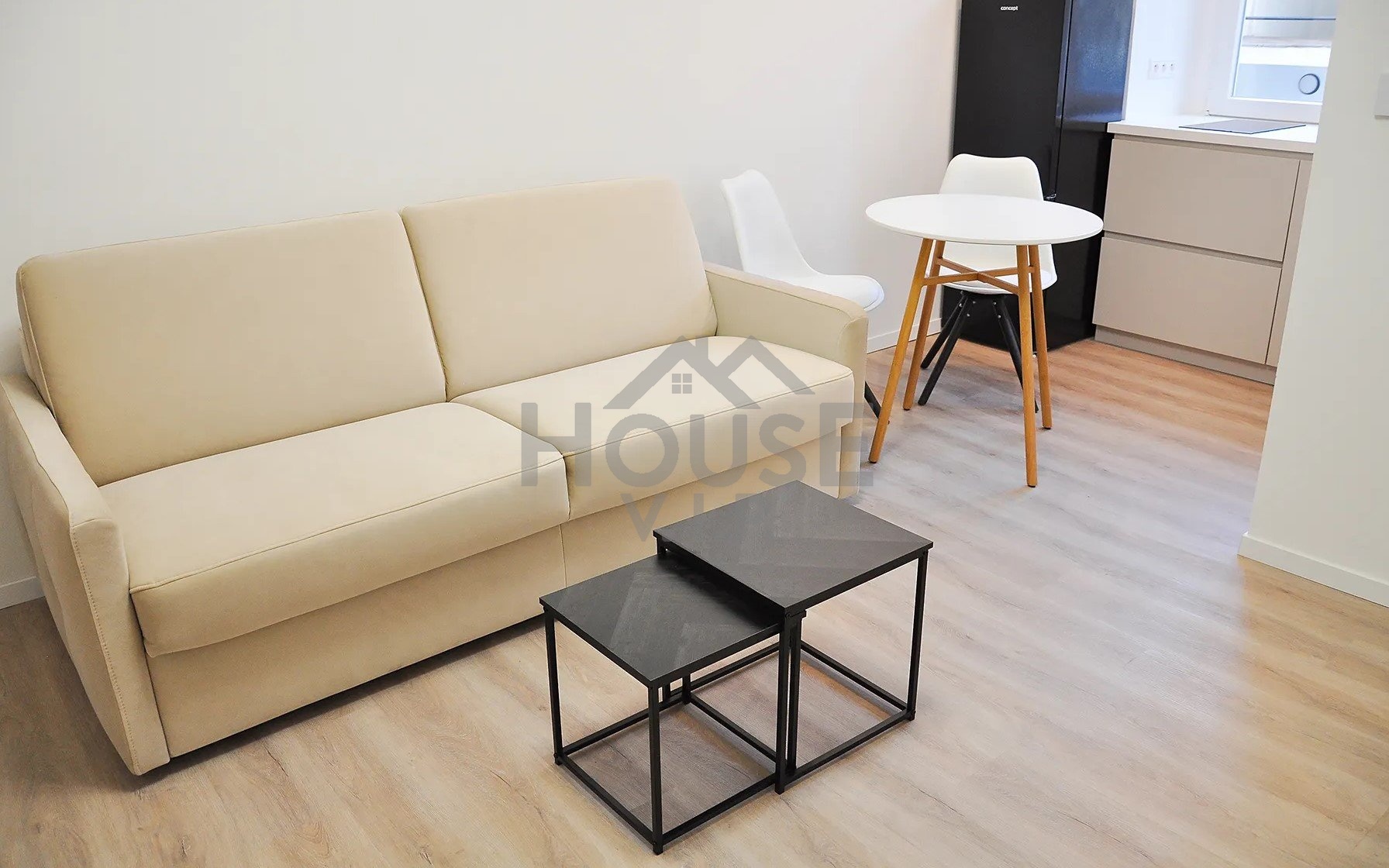Prodej bytu 1+kk 18 m², Praha - Holešovice
