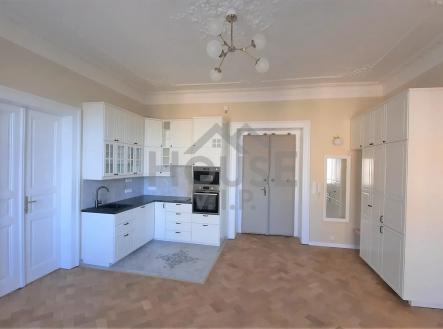 Pronájem bytu, 2+kk, 58 m²