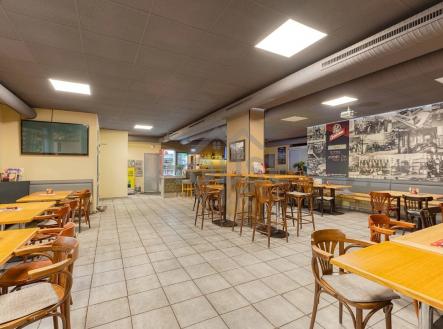 Prodej restaurace, 295 m²