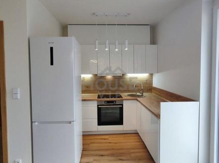 Prodej bytu, 1+kk, 100 m²