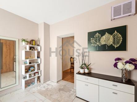 Prodej domu/vily, 213 m²