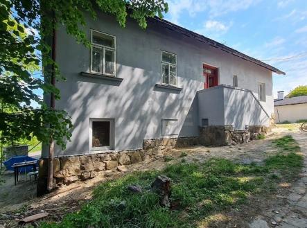 Prodej nájemního domu, 285 m²