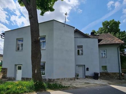 Prodej nájemního domu, 285 m²