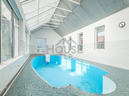 Prodej hotel, 550 m²