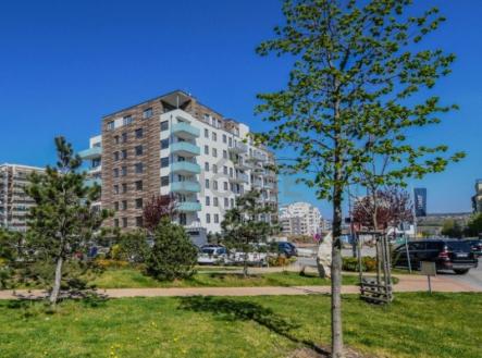 Prodej bytu, 2+kk, 57 m²