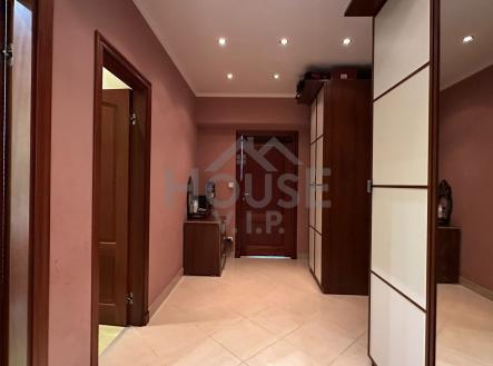 Prodej bytu, 3+kk, 86 m²