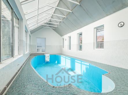 Prodej domu/vily, 550 m²